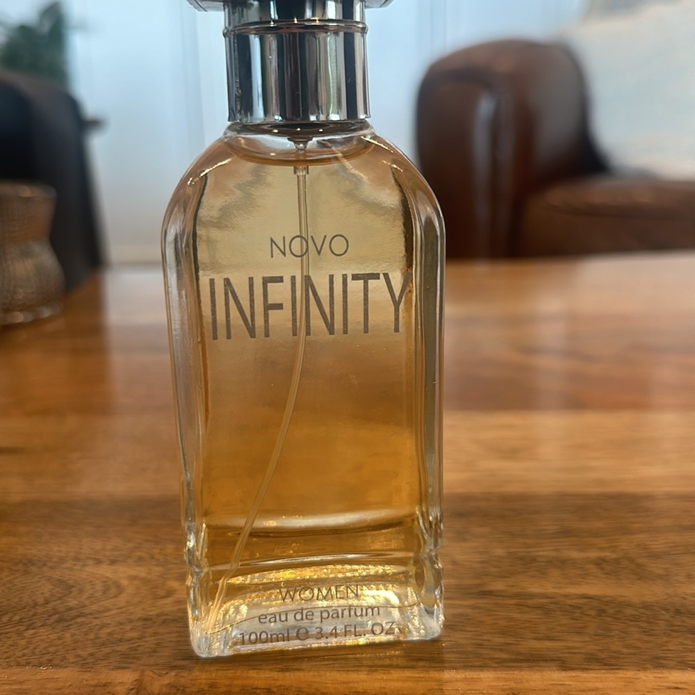 Novo Infinity for Women - 3.4 Fluid Ounce Eau De Parfum Spray Refreshing… - Picture 5 of 8